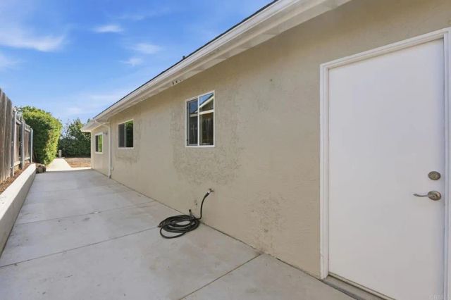 4950 Luna Drive, Oceanside, CA 92057