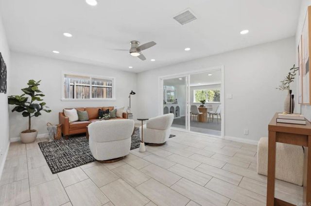 4950 Luna Drive, Oceanside, CA 92057