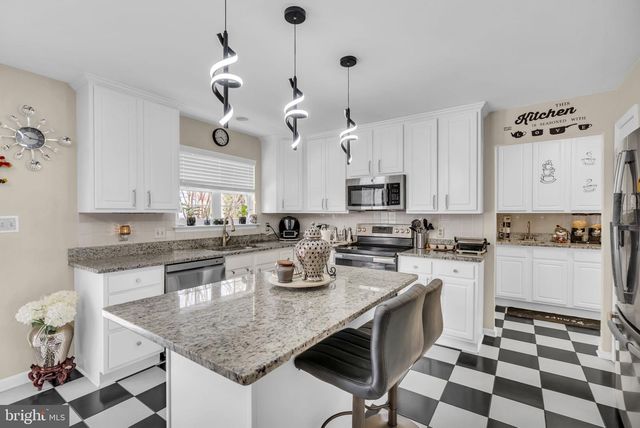 14 STONERIDGE CT, Stafford, VA 22554