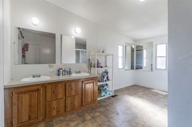 230 Private Road 4906, Haslet, TX 76052