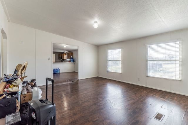 230 Private Road 4906, Haslet, TX 76052