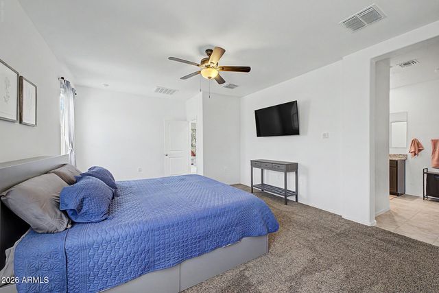 28241 N NEALITE Drive, San Tan Valley, AZ 85143