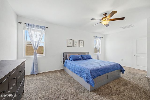 28241 N NEALITE Drive, San Tan Valley, AZ 85143