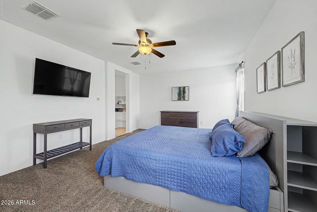 28241 N NEALITE Drive, San Tan Valley, AZ 85143