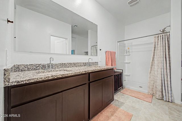 28241 N NEALITE Drive, San Tan Valley, AZ 85143