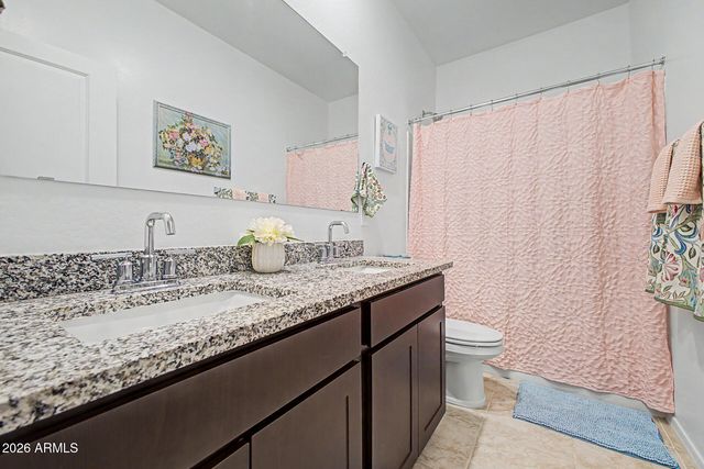 28241 N NEALITE Drive, San Tan Valley, AZ 85143