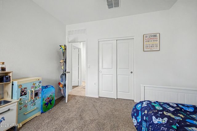 28241 N NEALITE Drive, San Tan Valley, AZ 85143