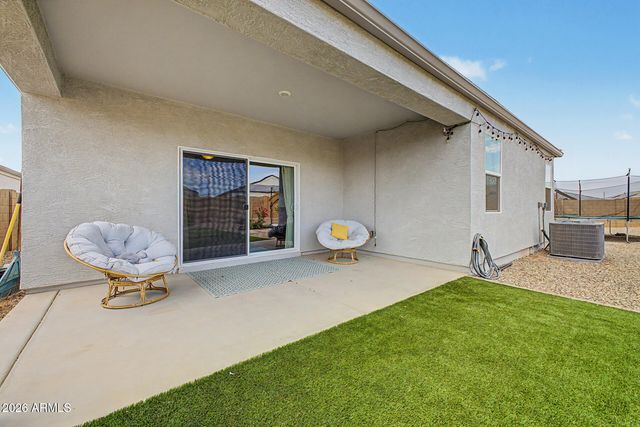 28241 N NEALITE Drive, San Tan Valley, AZ 85143