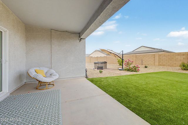 28241 N NEALITE Drive, San Tan Valley, AZ 85143