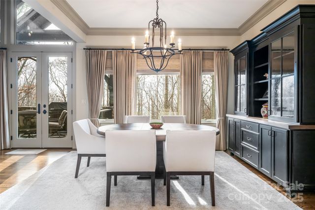 2 Cherokee Orchard Court, Fairview, NC 28730