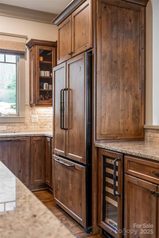 2 Cherokee Orchard Court, Fairview, NC 28730