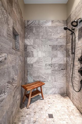 2 Cherokee Orchard Court, Fairview, NC 28730