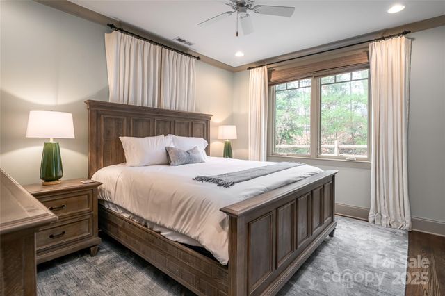 2 Cherokee Orchard Court, Fairview, NC 28730