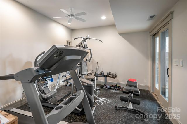 2 Cherokee Orchard Court, Fairview, NC 28730