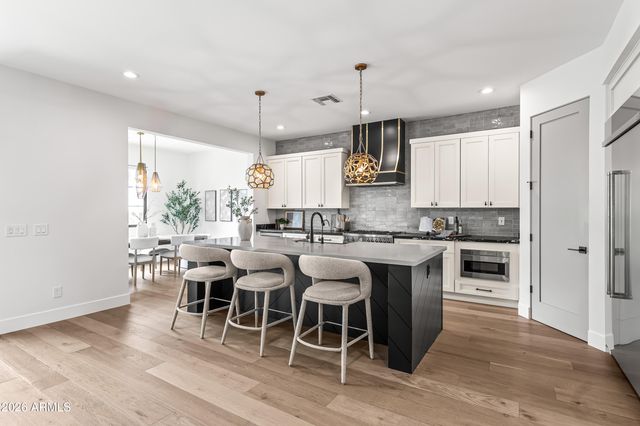 4518 N 39TH Street, Phoenix, AZ 85018