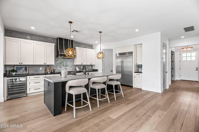 4518 N 39TH Street, Phoenix, AZ 85018