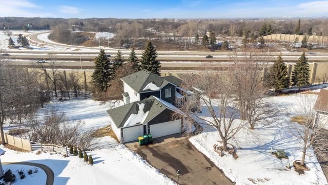 2045 Safari Heights Trail, Eagan, MN 55122