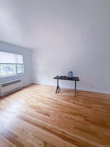 148-39 58th Avenue, Flushing, NY 11355