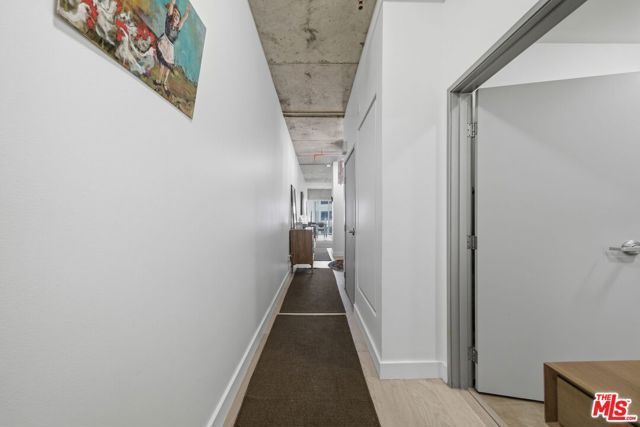 645 W 9th Street 406, Los Angeles, CA 90015