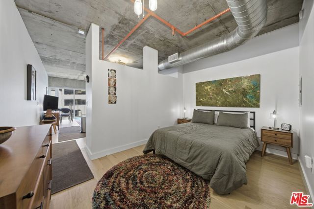 645 W 9th Street 406, Los Angeles, CA 90015