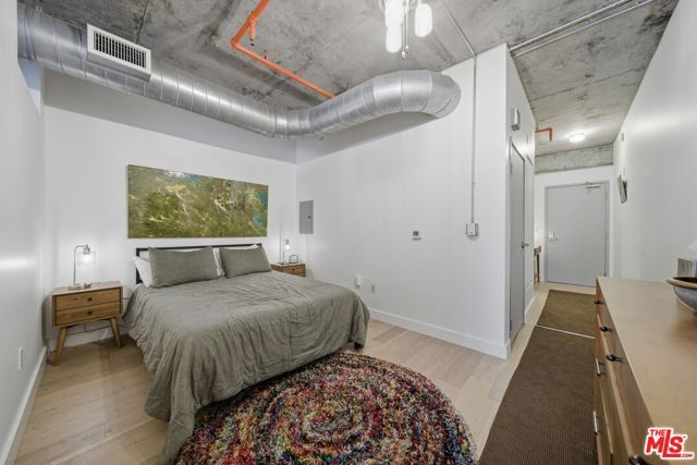 645 W 9th Street 406, Los Angeles, CA 90015