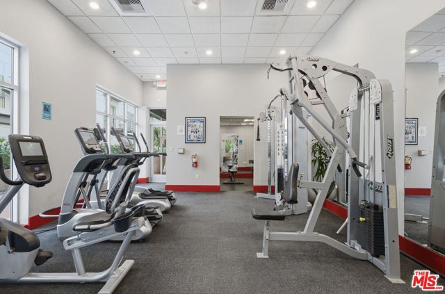 645 W 9th Street 406, Los Angeles, CA 90015