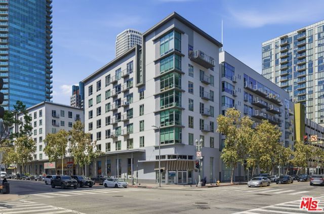 645 W 9th Street 406, Los Angeles, CA 90015