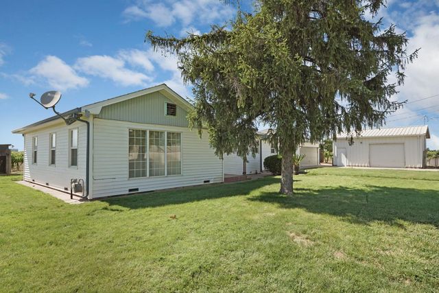 15661 Curry Ave, Lodi, CA 95240