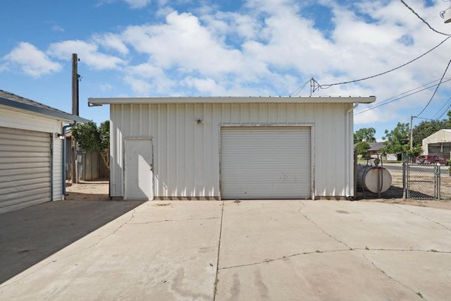 15661 Curry Ave, Lodi, CA 95240