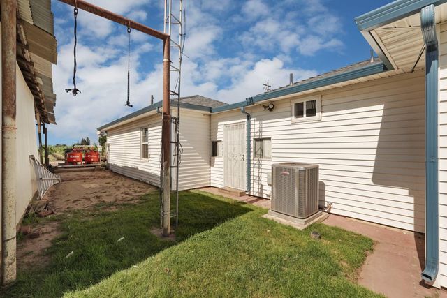 15661 Curry Ave, Lodi, CA 95240