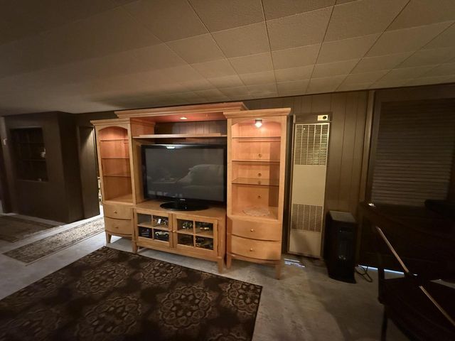 10525 W Rae AVENUE, Milwaukee, WI 53225