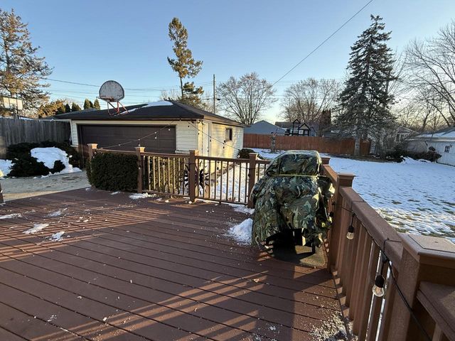 10525 W Rae AVENUE, Milwaukee, WI 53225