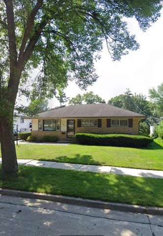 10525 W Rae AVENUE, Milwaukee, WI 53225