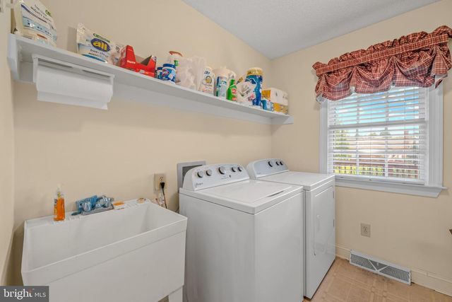 601 STREET OF DREAMS, Martinsburg, WV 25403