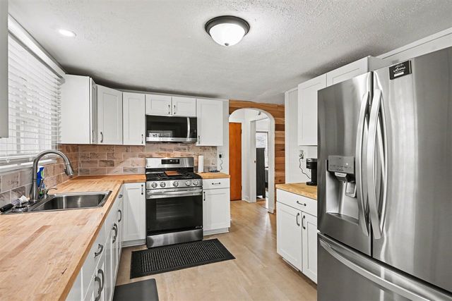 12377 Bair Lake Street 81, Jones, MI 49061