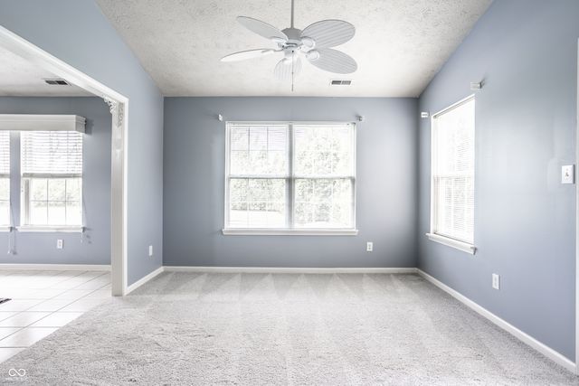 17813 Crown Pointe Court, Noblesville, IN 46062