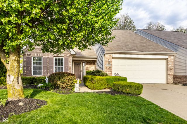 17813 Crown Pointe Court, Noblesville, IN 46062