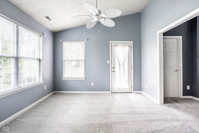 17813 Crown Pointe Court, Noblesville, IN 46062