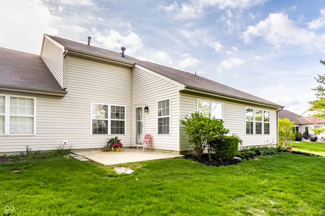 17813 Crown Pointe Court, Noblesville, IN 46062