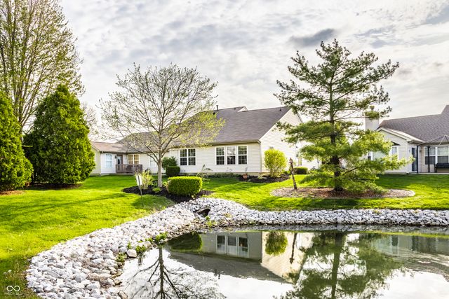17813 Crown Pointe Court, Noblesville, IN 46062