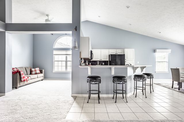 17813 Crown Pointe Court, Noblesville, IN 46062