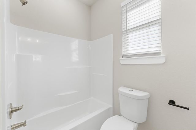 1105 East Main Street, Brenham, TX 77833