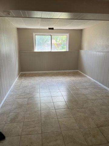 212 Northridge Avenue, Bolingbrook, IL 60440