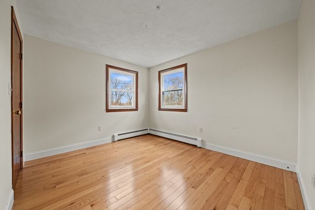 23 Buttaro Rd, Woburn, MA 01801