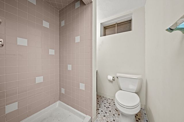 23 Buttaro Rd, Woburn, MA 01801