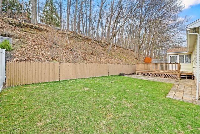 23 Buttaro Rd, Woburn, MA 01801