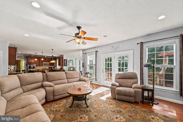 1 ROLLING BROOKE CT, Stafford, VA 22554