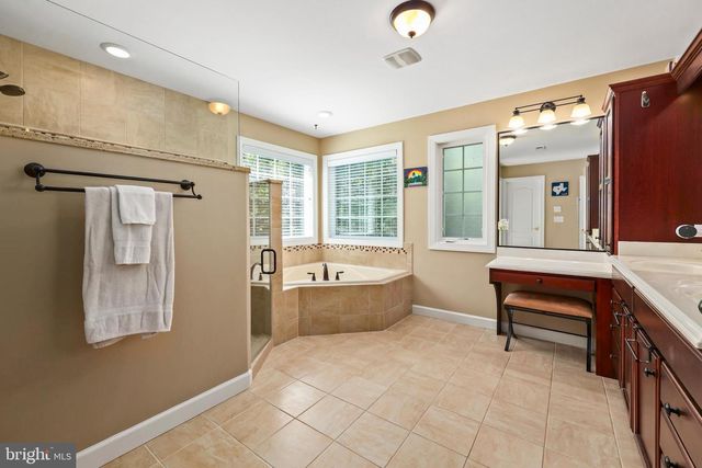 1 ROLLING BROOKE CT, Stafford, VA 22554