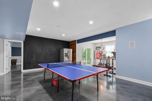 1 ROLLING BROOKE CT, Stafford, VA 22554