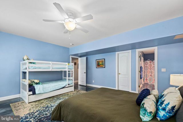 1 ROLLING BROOKE CT, Stafford, VA 22554